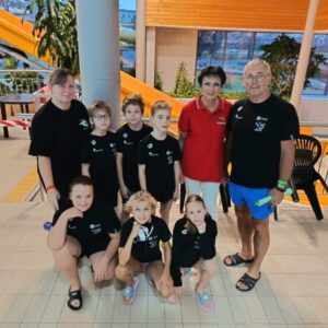 Úspěšná účast desetiletých plavců Slávie Chomutov na Zimním Poháru České republiky v České Lípě.