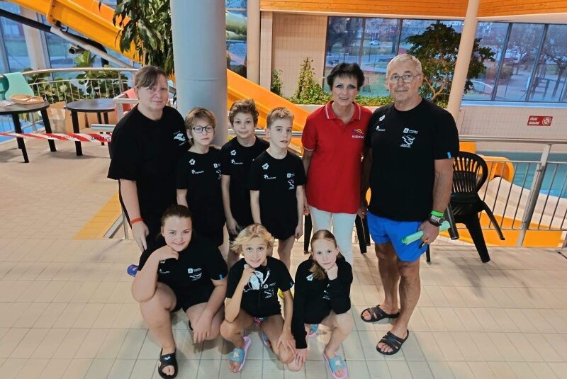 Úspěšná účast desetiletých plavců Slávie Chomutov na Zimním Poháru České republiky v České Lípě. Úspěšná účast desetiletých plavců Slávie Chomutov na Zimním Poháru České republiky v České Lípě.